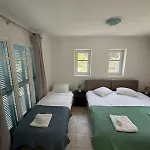 Kaniaris Olive Garden House * Parikia (Paros)