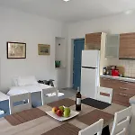 Kaniaris Olive Garden House Parikia (Paros)