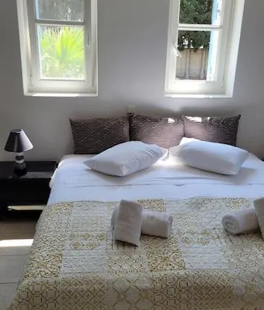 Dimos Parikia (Paros)