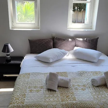 Apartment Kaniaris Olive Garden House Parikia (Paros)