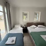 Kaniaris Olive Garden House