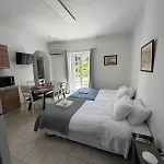 Kaniaris Olive Garden House * Парос