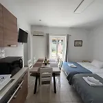 Kaniaris Olive Garden House *