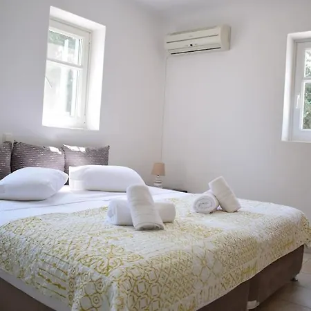 Dimos Apartman Párosz