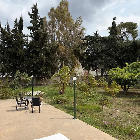 Kaniaris Olive Garden House Apartmán Páros