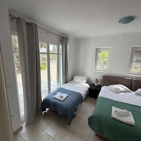 Kaniaris Olive Garden House Páros