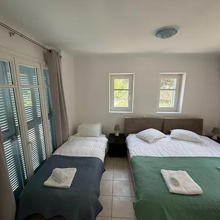 Kaniaris Olive Garden House * Páros