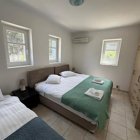 Kaniaris Olive Garden House Apartmán *