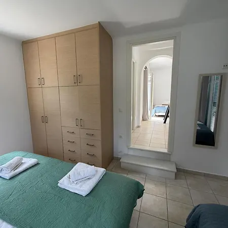 Kaniaris Olive Garden House Páros