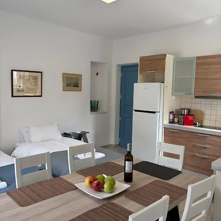 Kaniaris Olive Garden House Páros